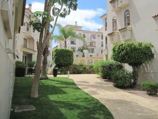 Albir Deluxe Garden Hotel El Albir ภายนอก รูปภาพ